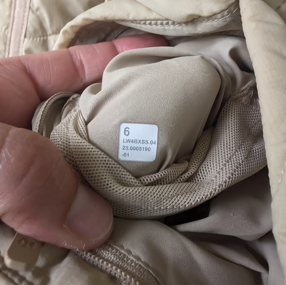 lululemon athletica Cream Quilted Jacket Quilted Light Insulation‎ Jacket Size 6
